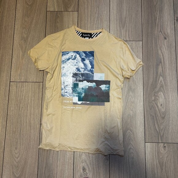 Bomb Clothing Company Graphic T-Shirt - Picture 1 of 1